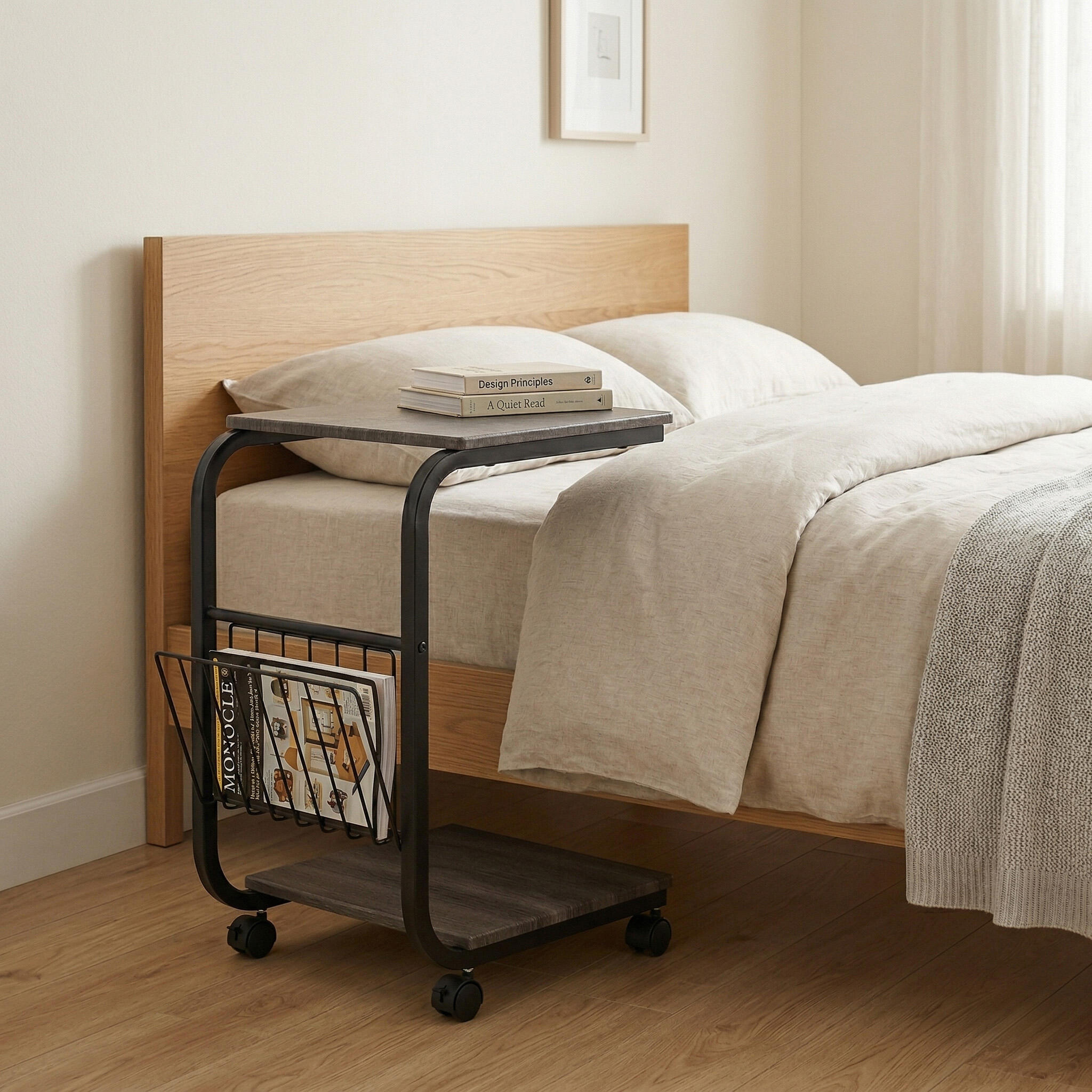 โต๊ะข้างเตียงรูปตัว C